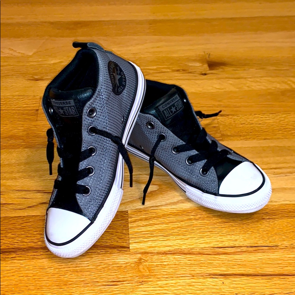 Mid-cut Converse
